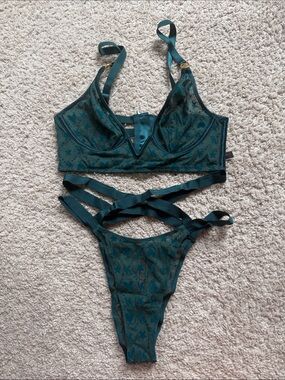 Victoria Secret  bralette and  Pantie set